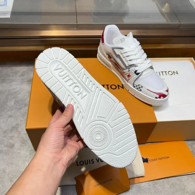 Louis Vuitton Trainer Sneaker MoistureWicking 30424