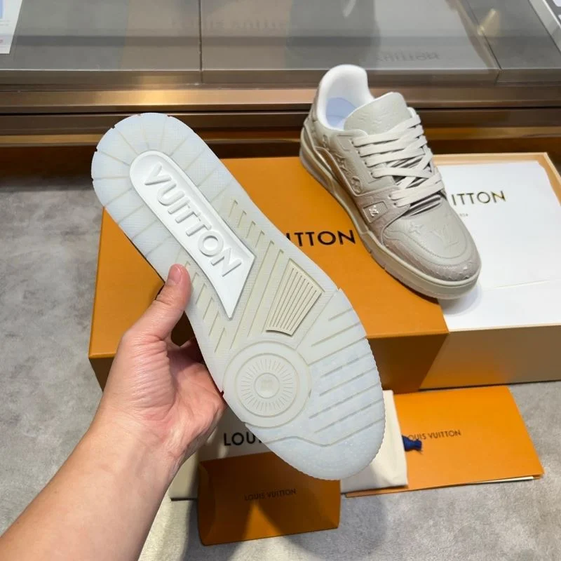 Louis Vuitton Trainer Sneaker UrbanStyle 30421