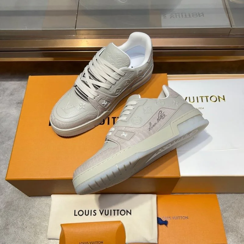 Louis Vuitton Trainer Sneaker UrbanStyle 30421