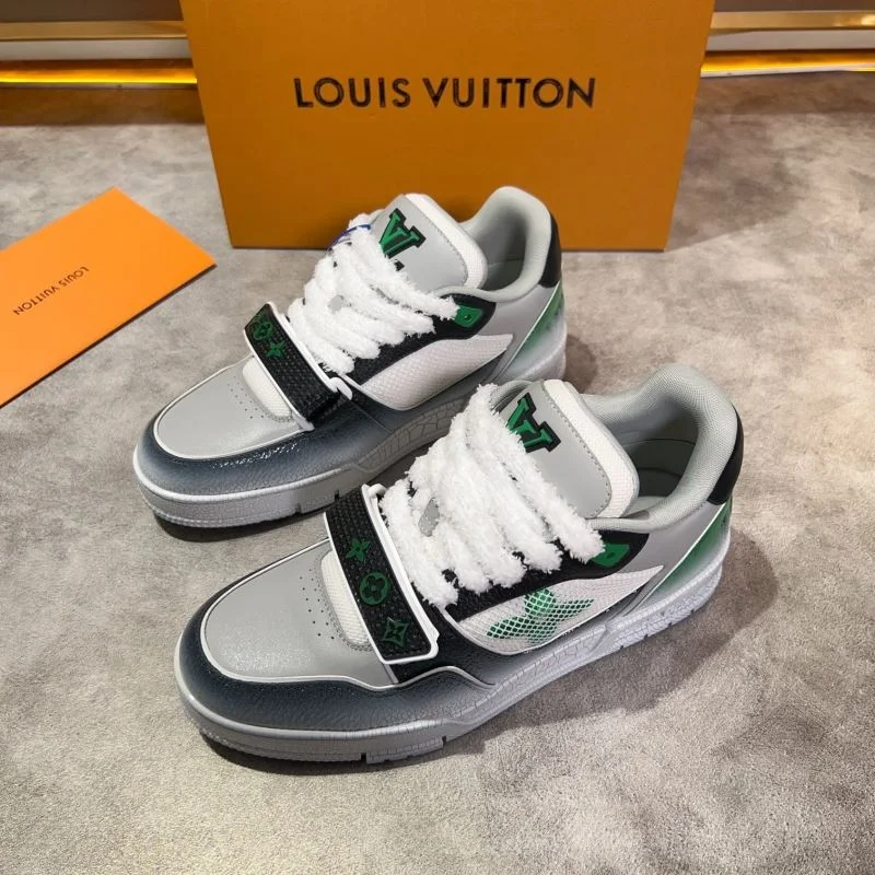 Louis Vuitton Trainer Sneaker Durable 30395