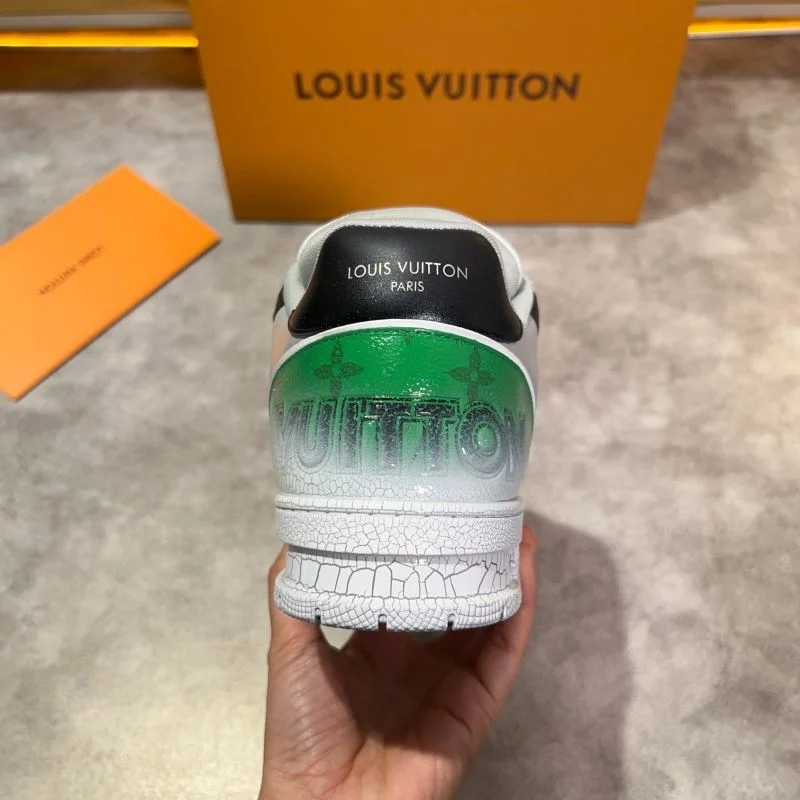 Louis Vuitton Trainer Sneaker Durable 30395