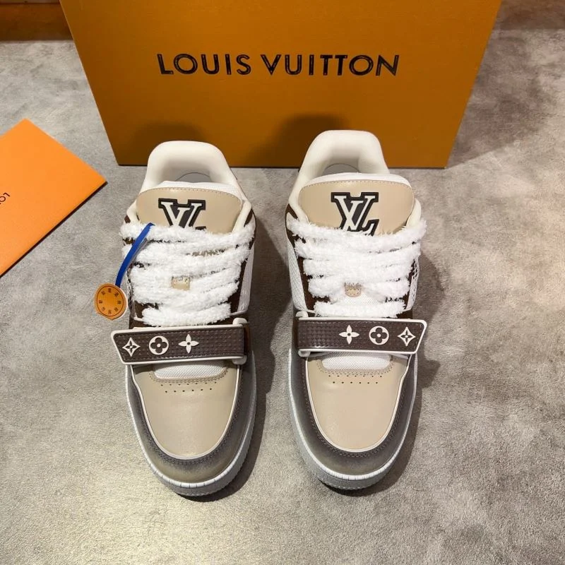 SmartChoice Louis Vuitton Trainer Sneaker 30406