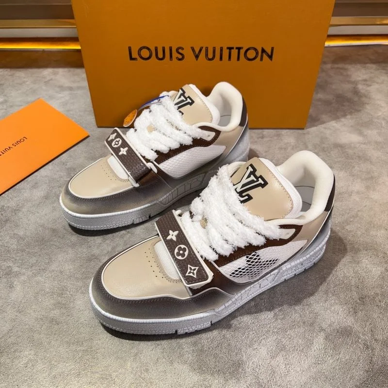 SmartChoice Louis Vuitton Trainer Sneaker 30406
