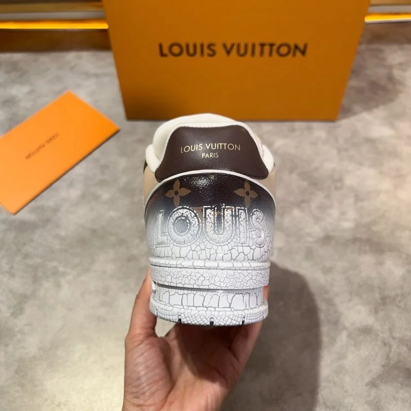 SmartChoice Louis Vuitton Trainer Sneaker 30406