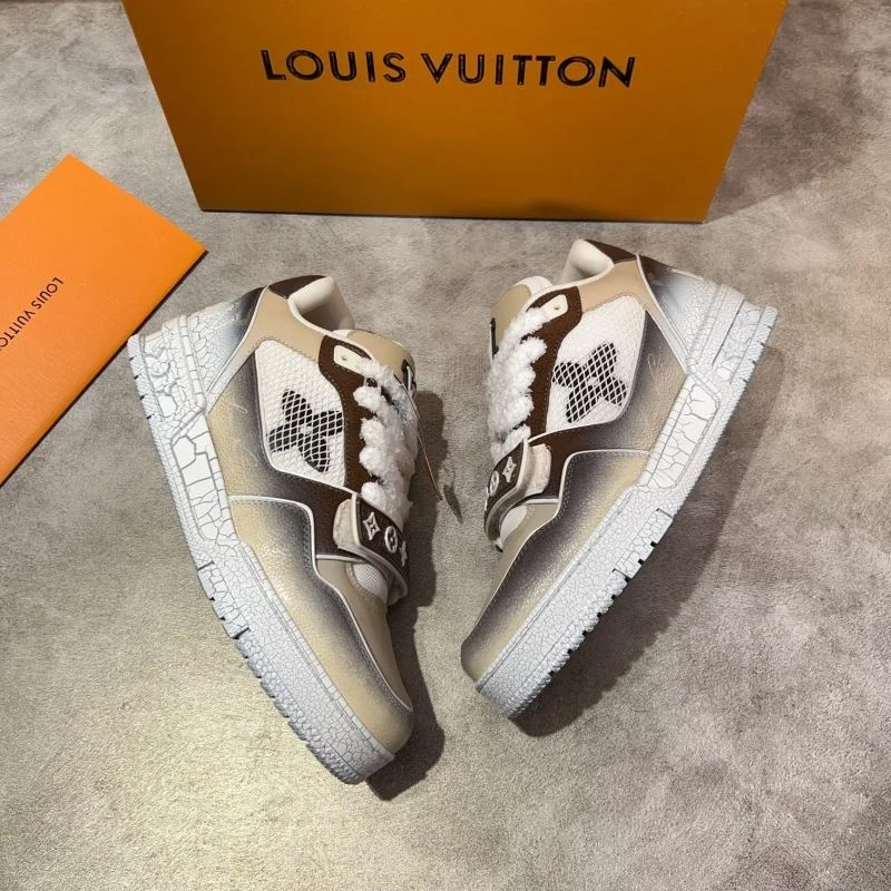 SmartChoice Louis Vuitton Trainer Sneaker 30406