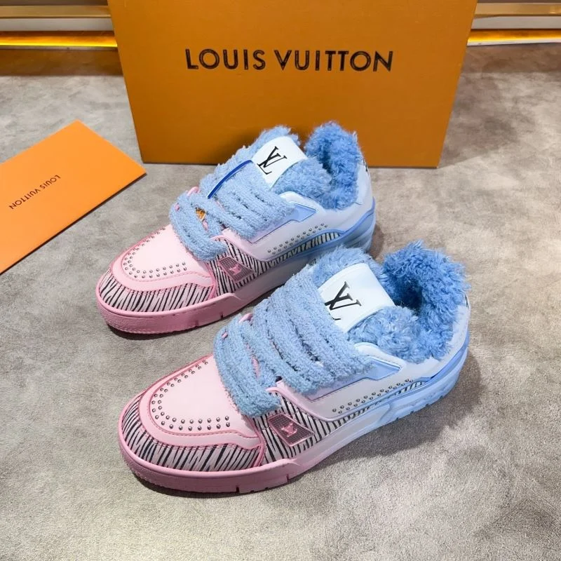 Practical Louis Vuitton Trainer Sneaker 30408