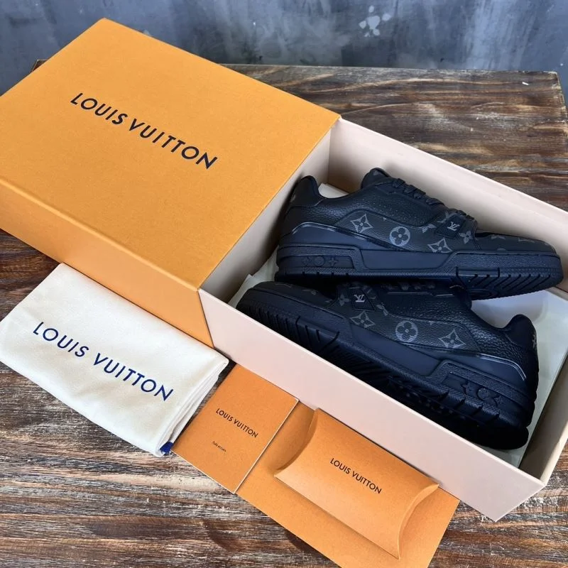 Louis Vuitton Trainer Sneaker NewStyle 30392