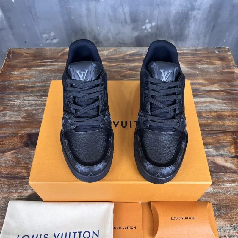Louis Vuitton Trainer Sneaker NewStyle 30392