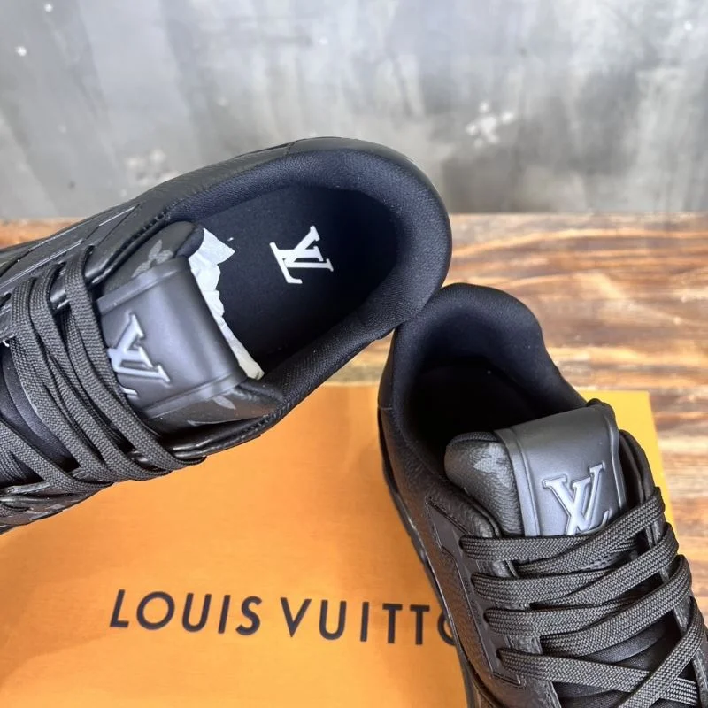 Louis Vuitton Trainer Sneaker NewStyle 30392