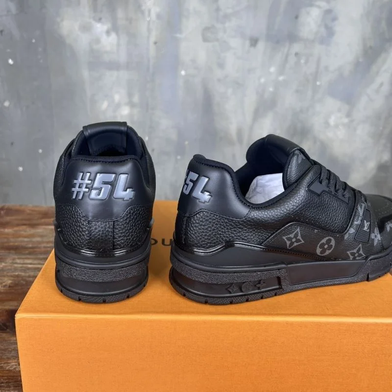 Louis Vuitton Trainer Sneaker NewStyle 30392