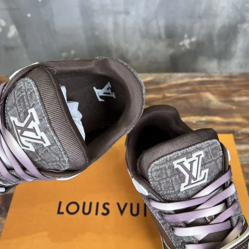 Louis Vuitton Trainer Sneaker Youthful 30390