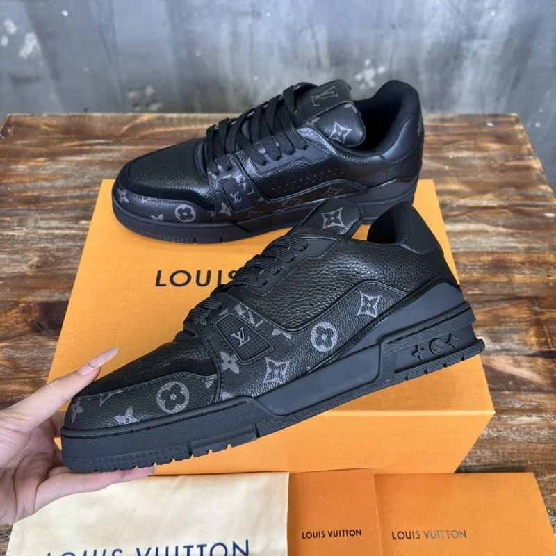 Tailored Louis Vuitton Trainer Sneaker 30391
