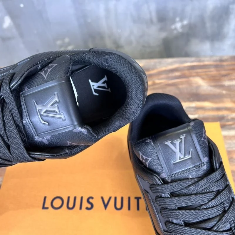 Tailored Louis Vuitton Trainer Sneaker 30391
