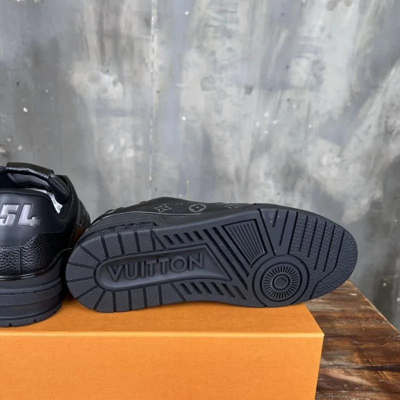 Tailored Louis Vuitton Trainer Sneaker 30391