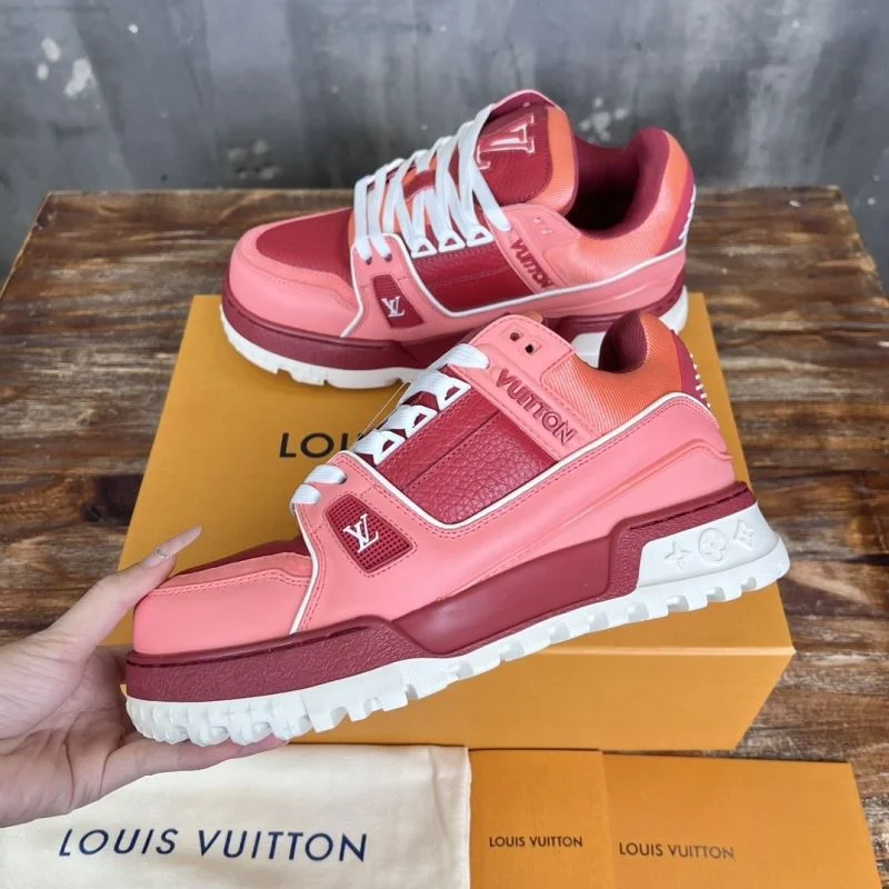 Durable Louis Vuitton Trainer Sneaker 30388