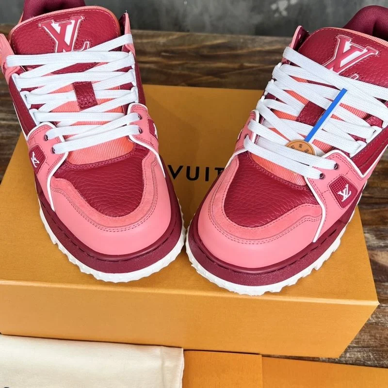 Durable Louis Vuitton Trainer Sneaker 30388