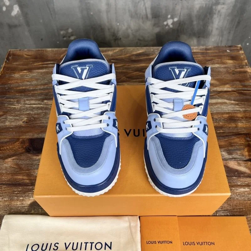 Louis Vuitton Trainer Sneaker RelaxedFit 30387
