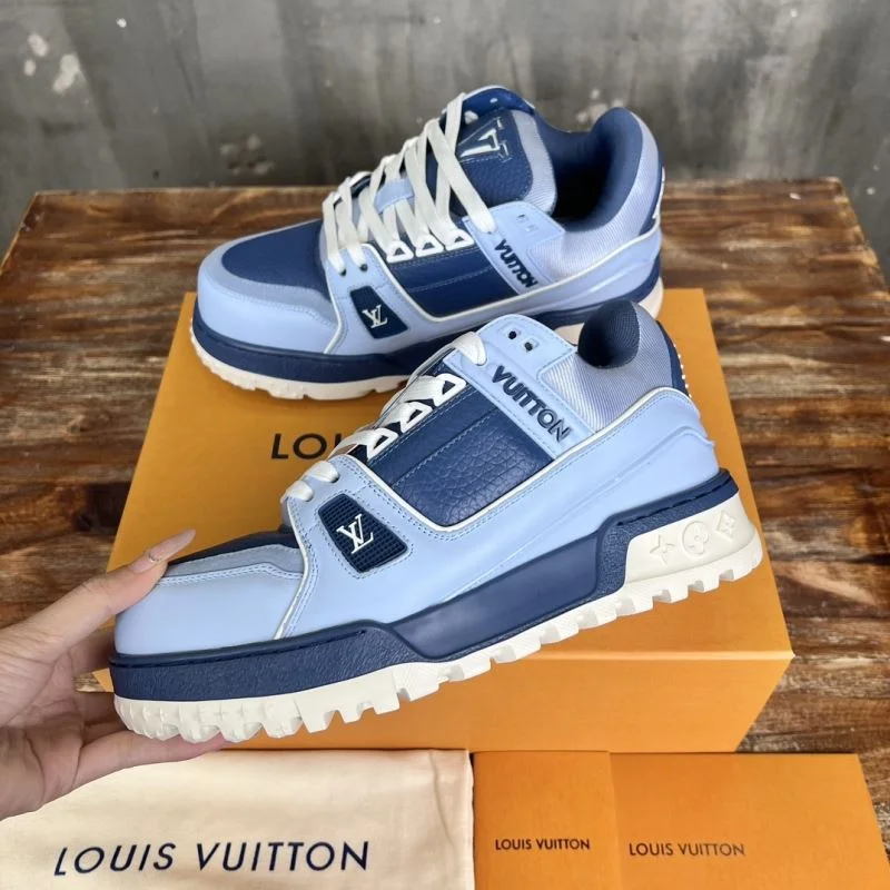Louis Vuitton Trainer Sneaker RelaxedFit 30387