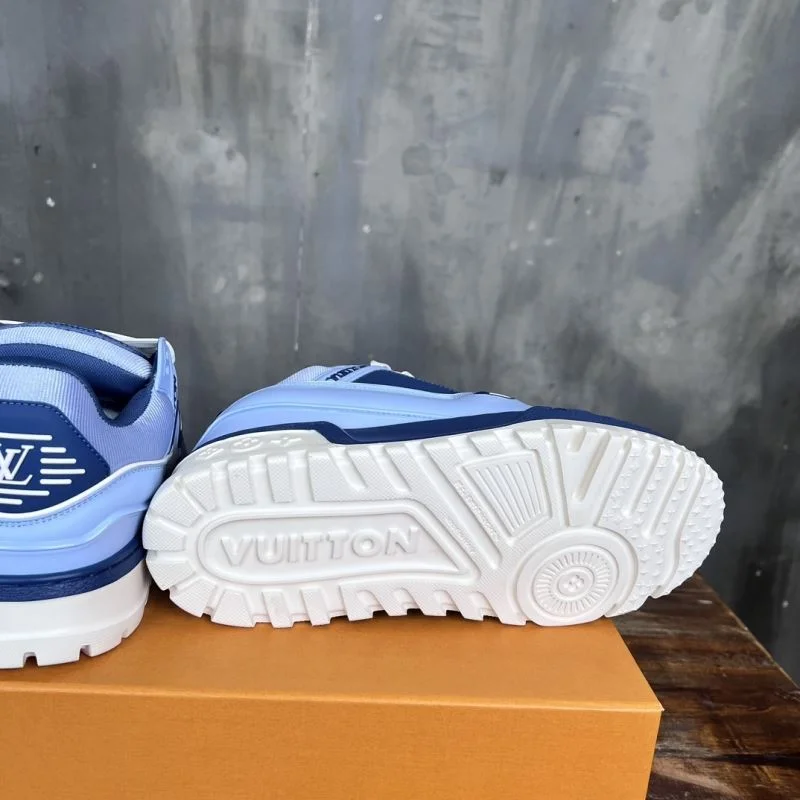 Louis Vuitton Trainer Sneaker RelaxedFit 30387
