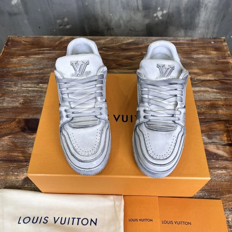 Affordable Louis Vuitton Trainer Sneaker 30323