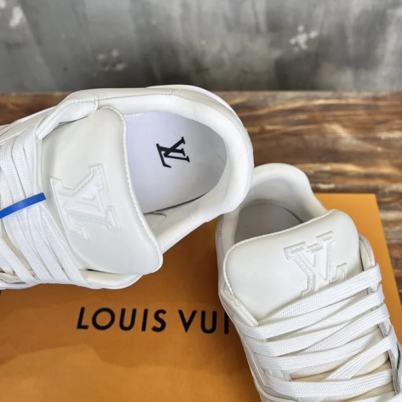 Supportive Louis Vuitton Trainer Sneaker 30382