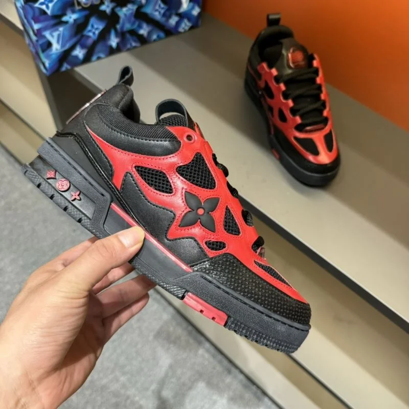 Louis Vuitton Trainer Sneaker DailyWear 30376