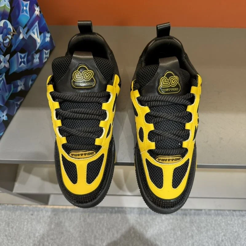 Supportive Louis Vuitton Trainer Sneaker 30379