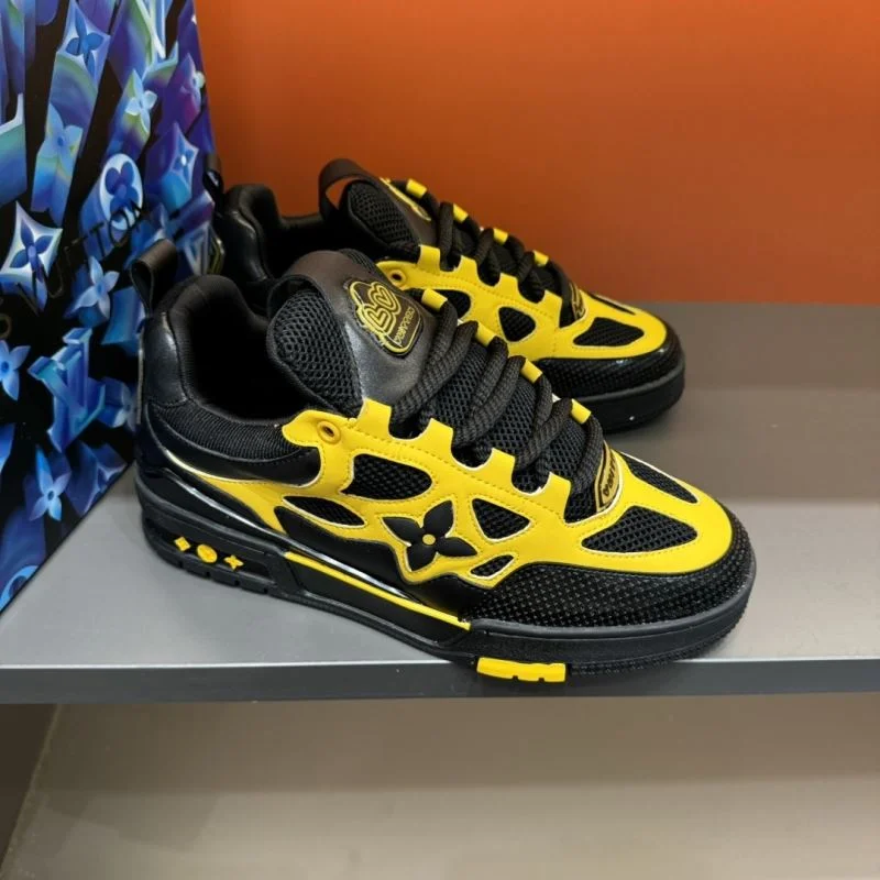 Supportive Louis Vuitton Trainer Sneaker 30379