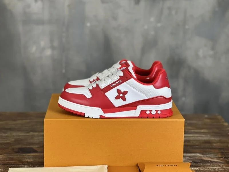 Louis Vuitton Trainer Sneaker Bright 30366
