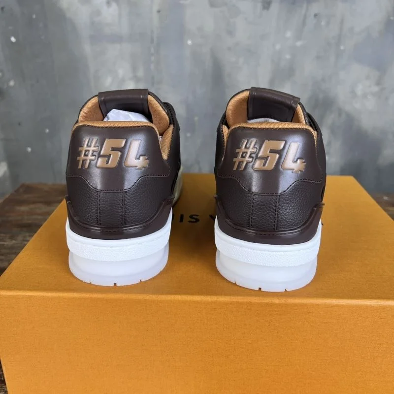 SmoothTexture Louis Vuitton Trainer Sneaker 30371