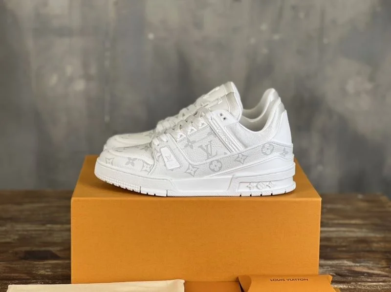 Louis Vuitton Trainer Sneaker Popular 30361