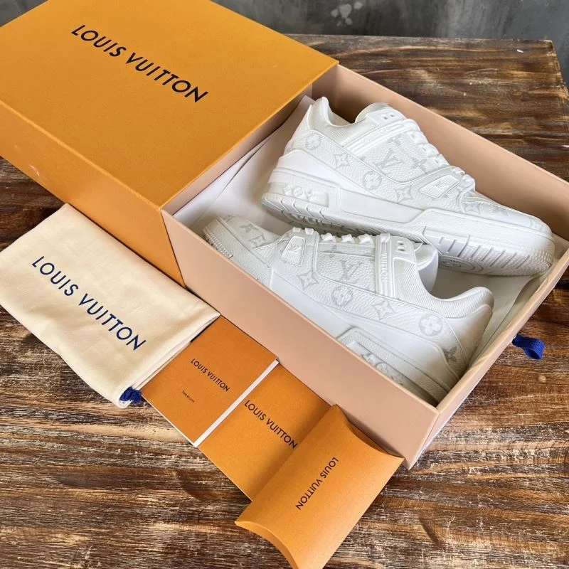 Louis Vuitton Trainer Sneaker Popular 30361