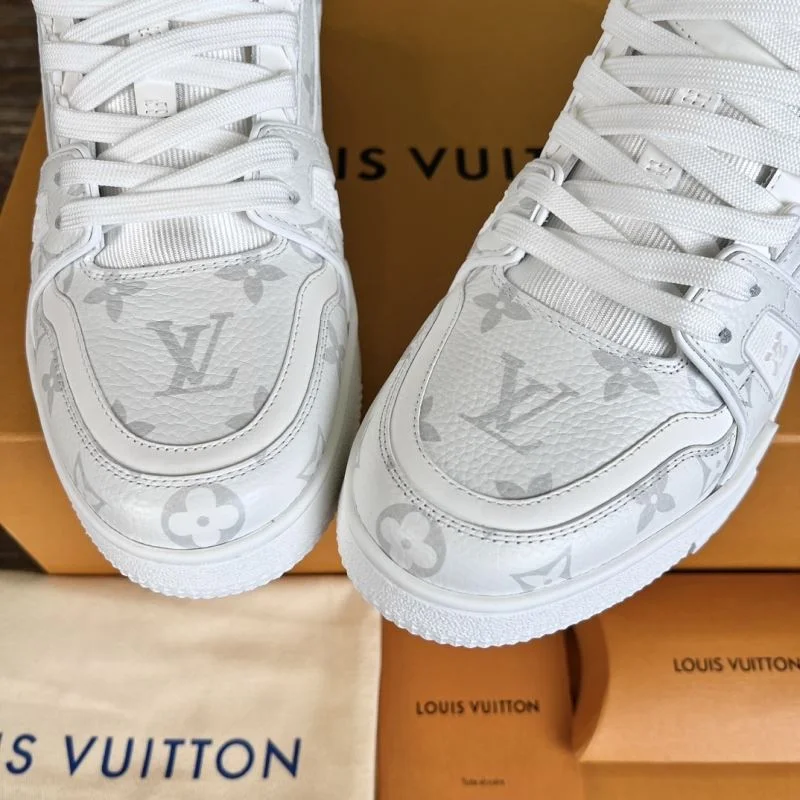 Louis Vuitton Trainer Sneaker Popular 30361