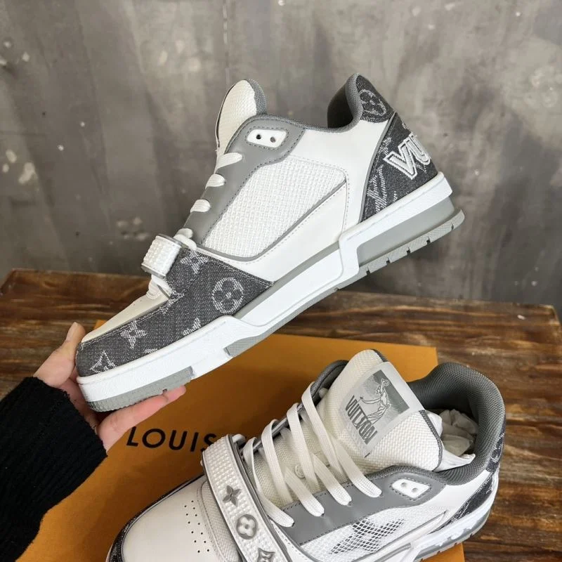Louis Vuitton Trainer Sneaker Tailored 30380
