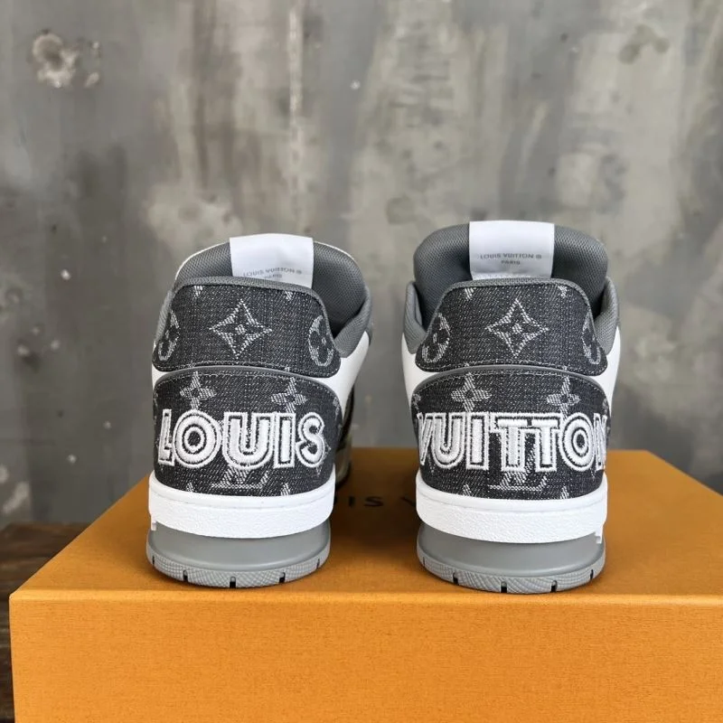 Louis Vuitton Trainer Sneaker Tailored 30380