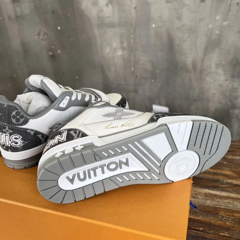 Louis Vuitton Trainer Sneaker Tailored 30380