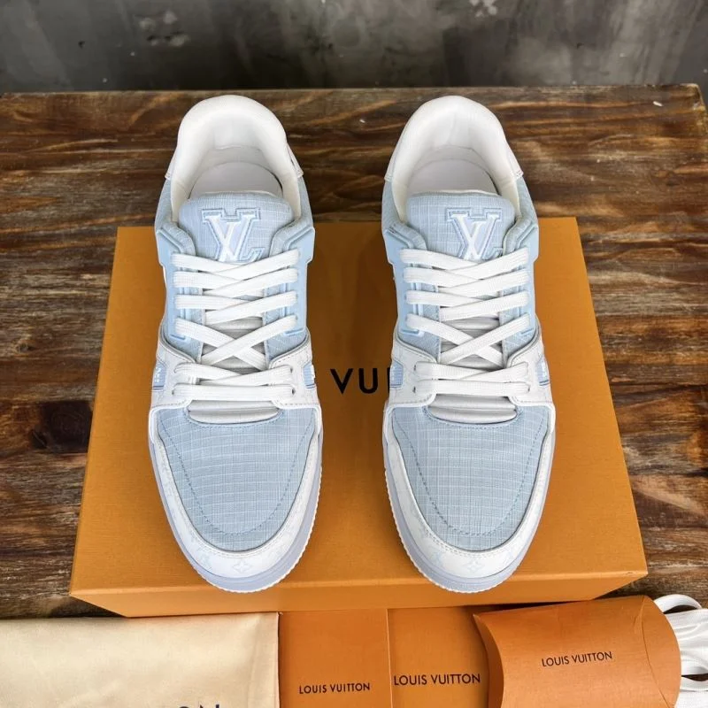 Modern Louis Vuitton Trainer Sneaker 30358