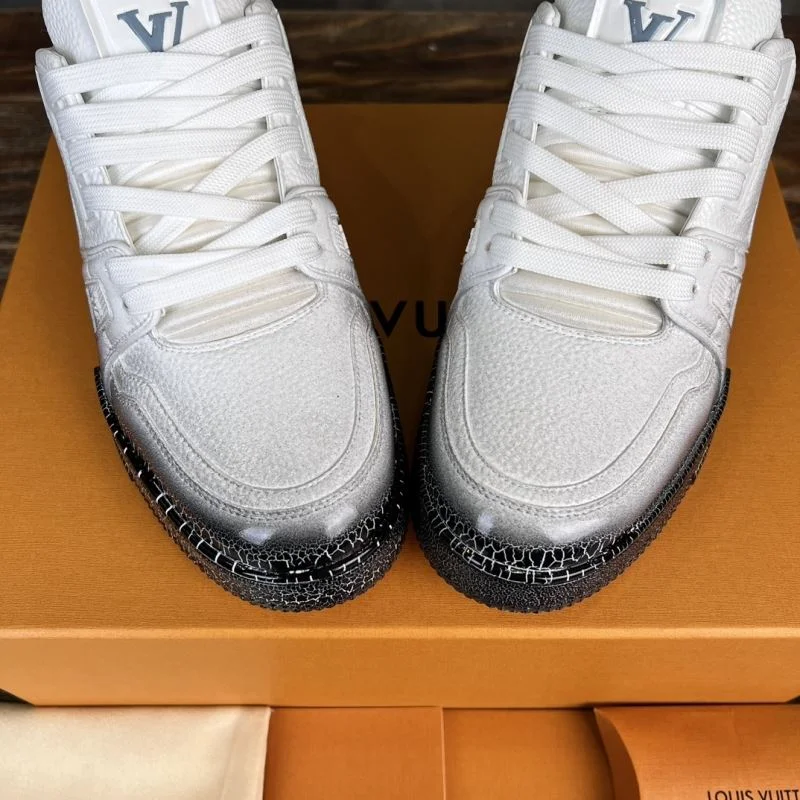 Louis Vuitton Trainer Sneaker Lightweight 30360