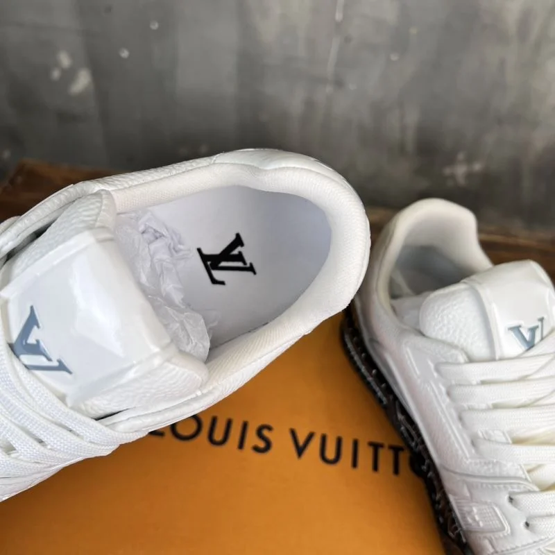 Louis Vuitton Trainer Sneaker Lightweight 30360