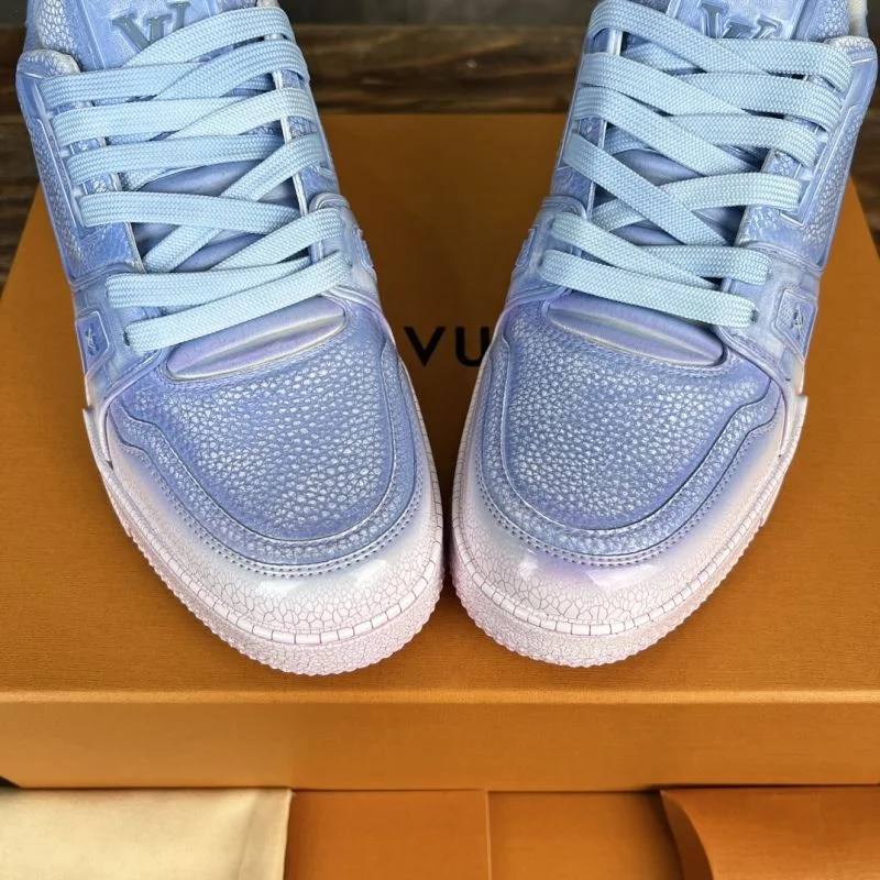 Louis Vuitton Trainer Sneaker UrbanChic 30359