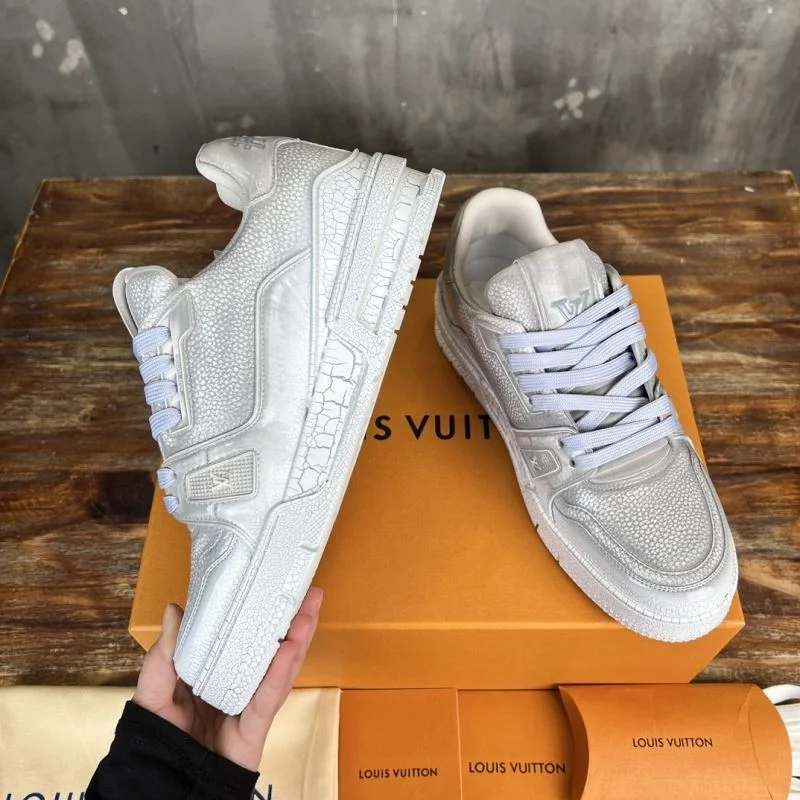 Louis Vuitton Trainer Sneaker MoistureWicking 30355