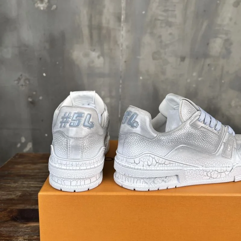 Louis Vuitton Trainer Sneaker MoistureWicking 30355