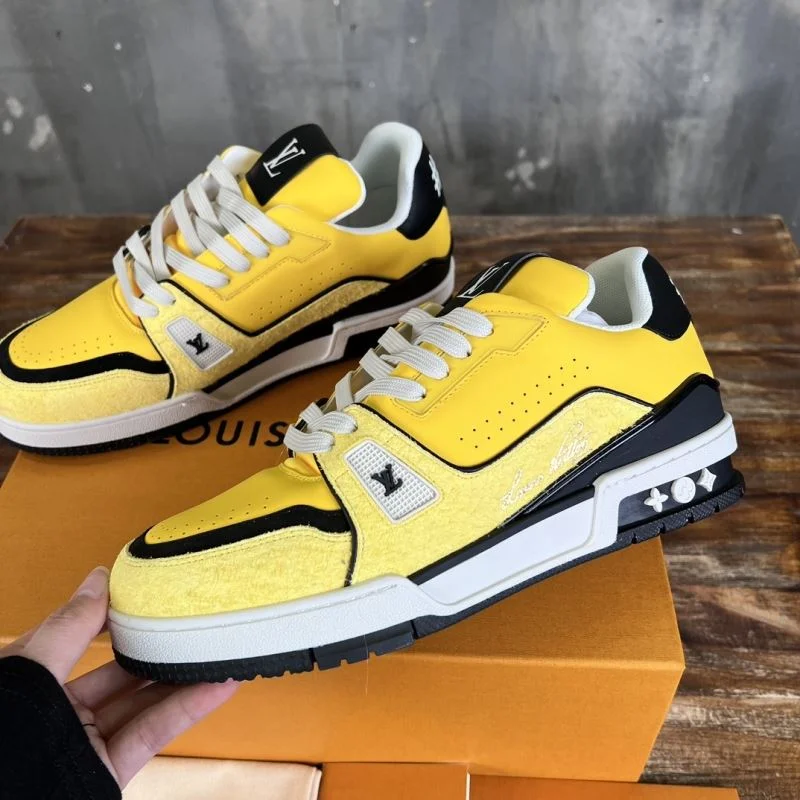 EasyMatch Louis Vuitton Trainer Sneaker 30352