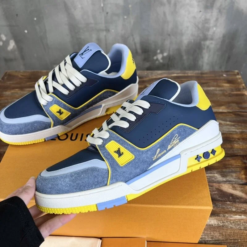 Original Louis Vuitton Trainer Sneaker 30353