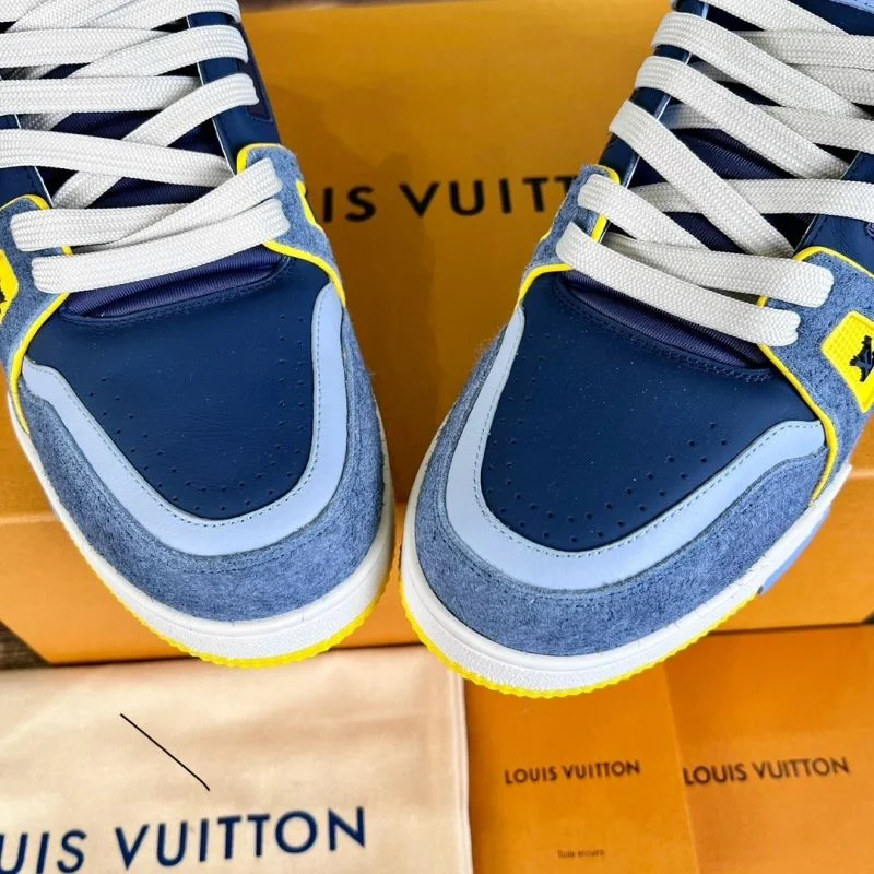 Original Louis Vuitton Trainer Sneaker 30353
