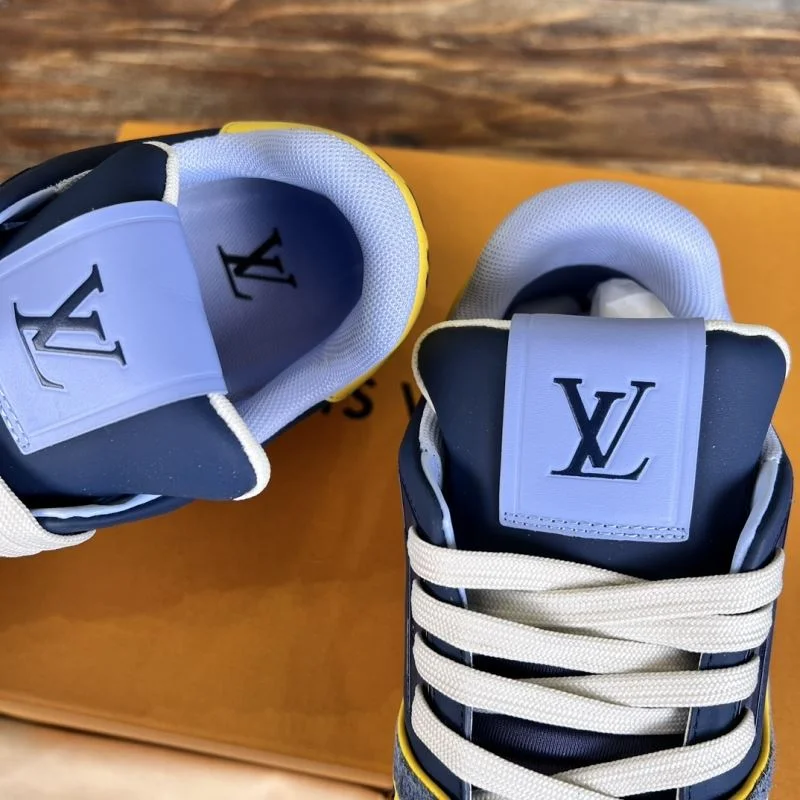 Original Louis Vuitton Trainer Sneaker 30353