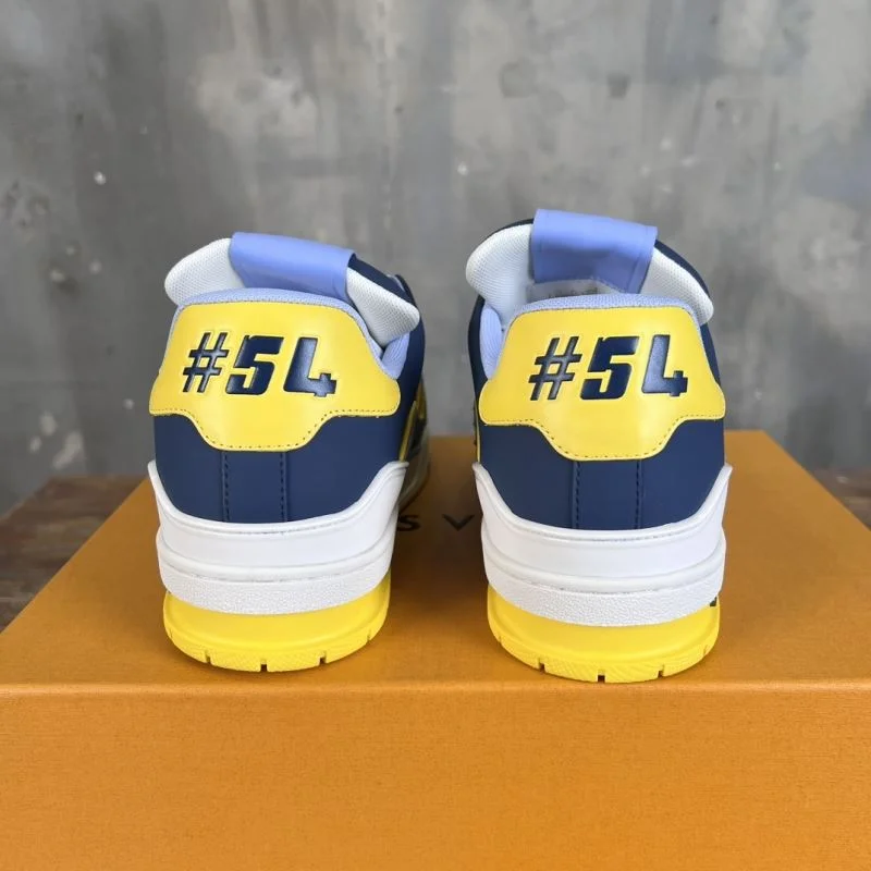 Original Louis Vuitton Trainer Sneaker 30353