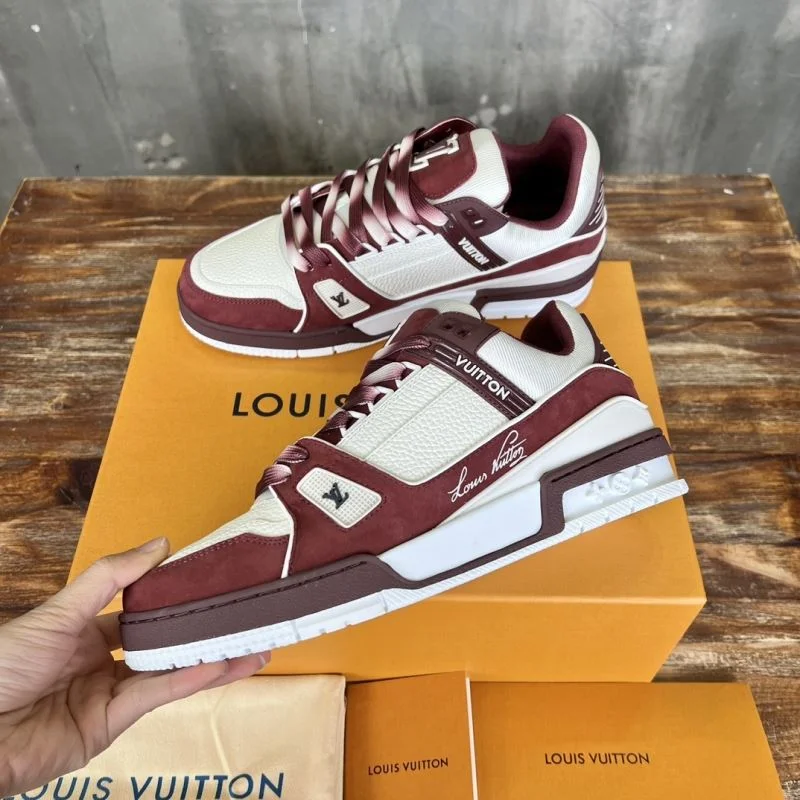 Louis Vuitton Trainer Sneaker Refined 30349