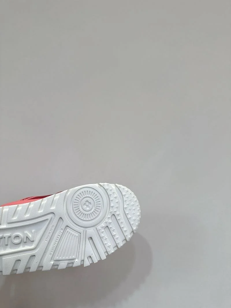 Louis Vuitton Trainer Sneaker SportInspired 31575