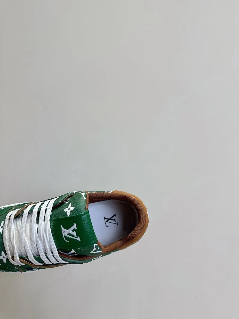 Louis Vuitton Trainer Sneaker Elegant 31562
